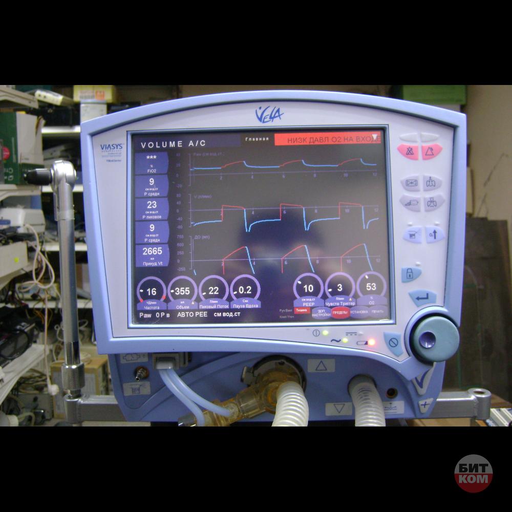 Аппарат ИВЛ Viasys Vela 16531-06. Рабочий, с компрессором. Требует замены датчика O₂